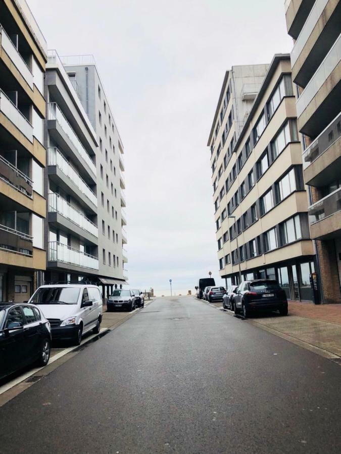 Residence La Zoute Кноке-Хайст Екстериор снимка